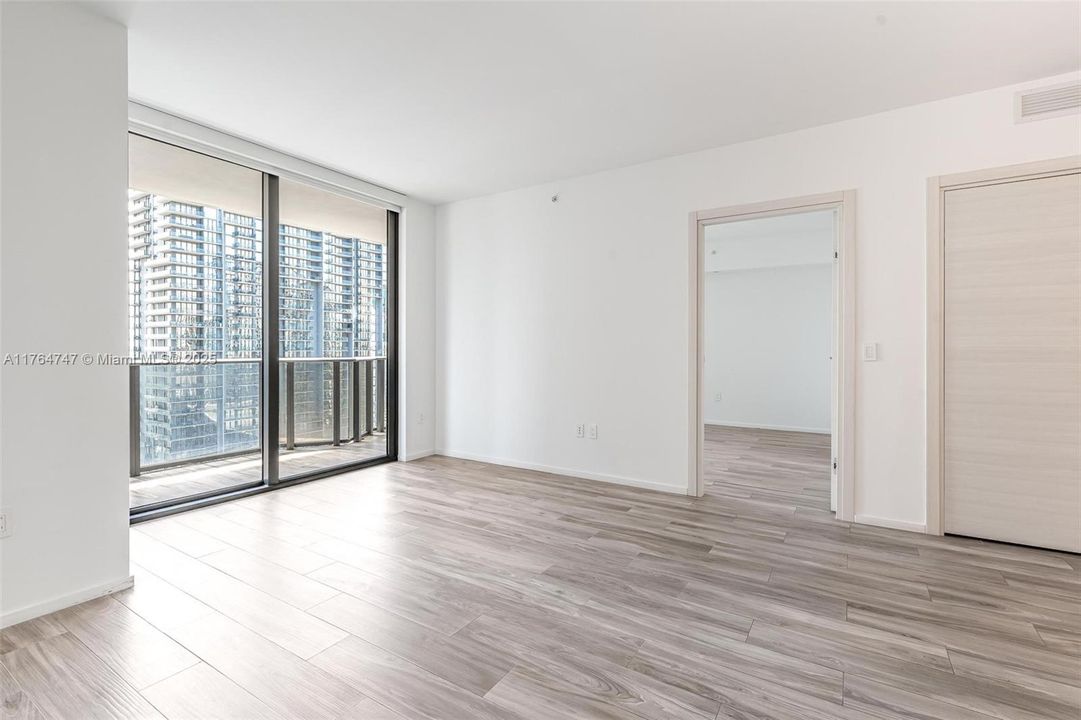 Recently Sold: $940,000 (2 beds, 2 baths, 1253 Square Feet)
