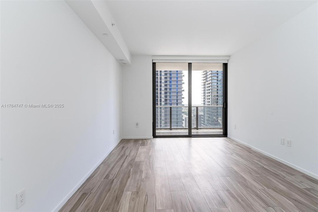 Recently Sold: $940,000 (2 beds, 2 baths, 1253 Square Feet)