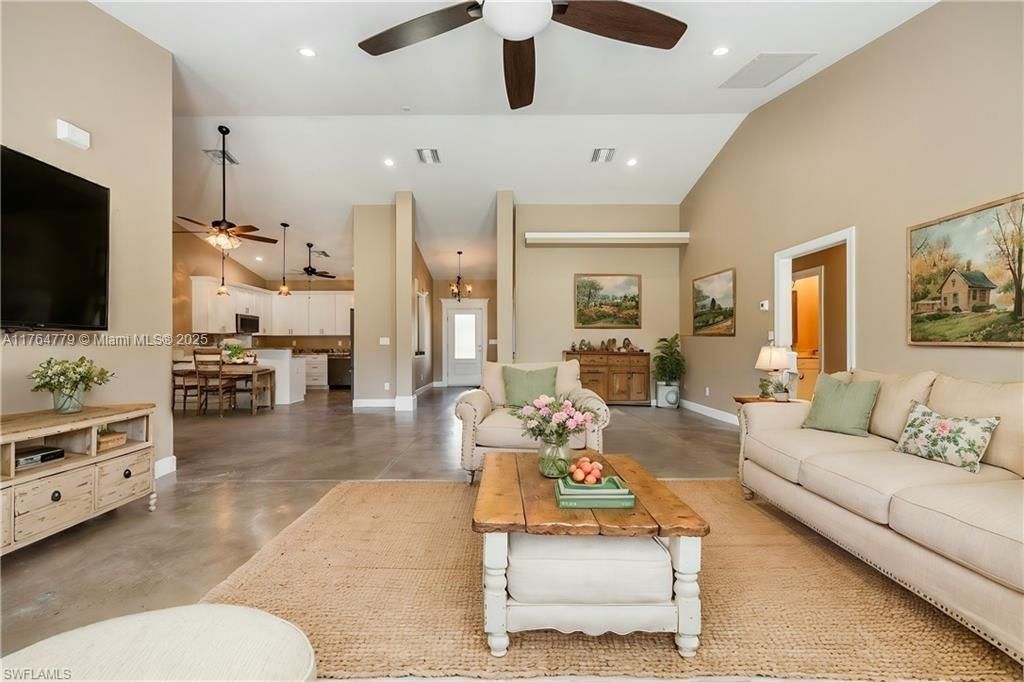 5535 COUNTY ROAD 78LABELLE, FL 33935