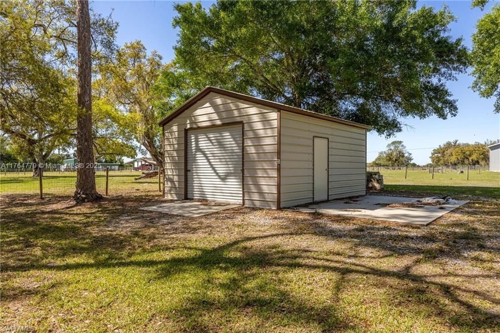 5535 COUNTY ROAD 78LABELLE, FL 33935