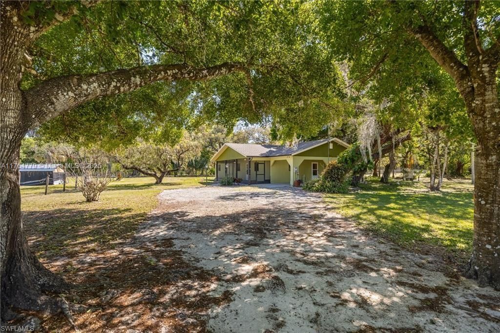 5535 COUNTY ROAD 78LABELLE, FL 33935