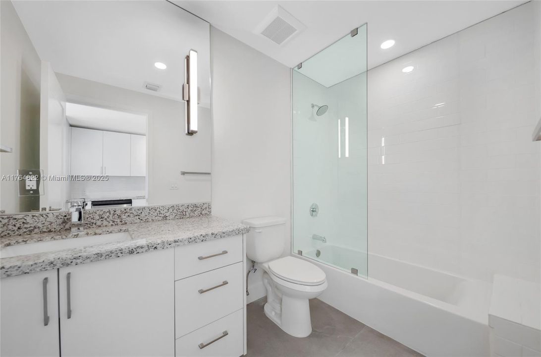 Recently Rented: $1,750 (0 beds, 1 baths, 455 Square Feet)