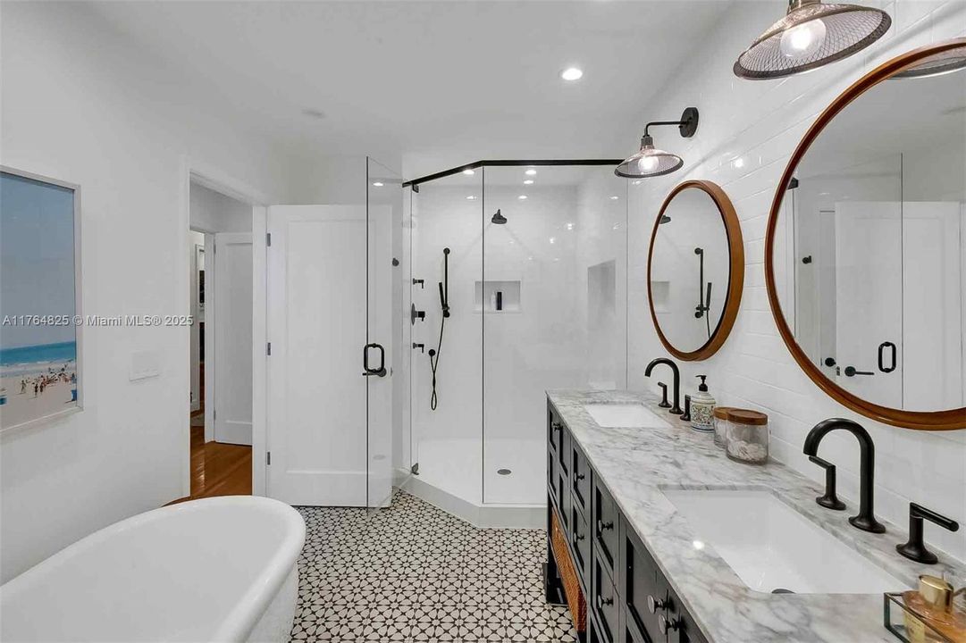 Vendido Recientemente: $1,375,000 (3 camas, 2 baños, 1914 Pies cuadrados)