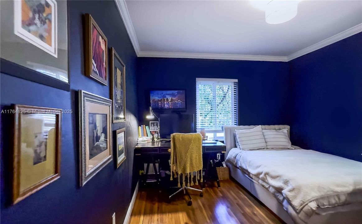 Vendido Recientemente: $1,375,000 (3 camas, 2 baños, 1914 Pies cuadrados)