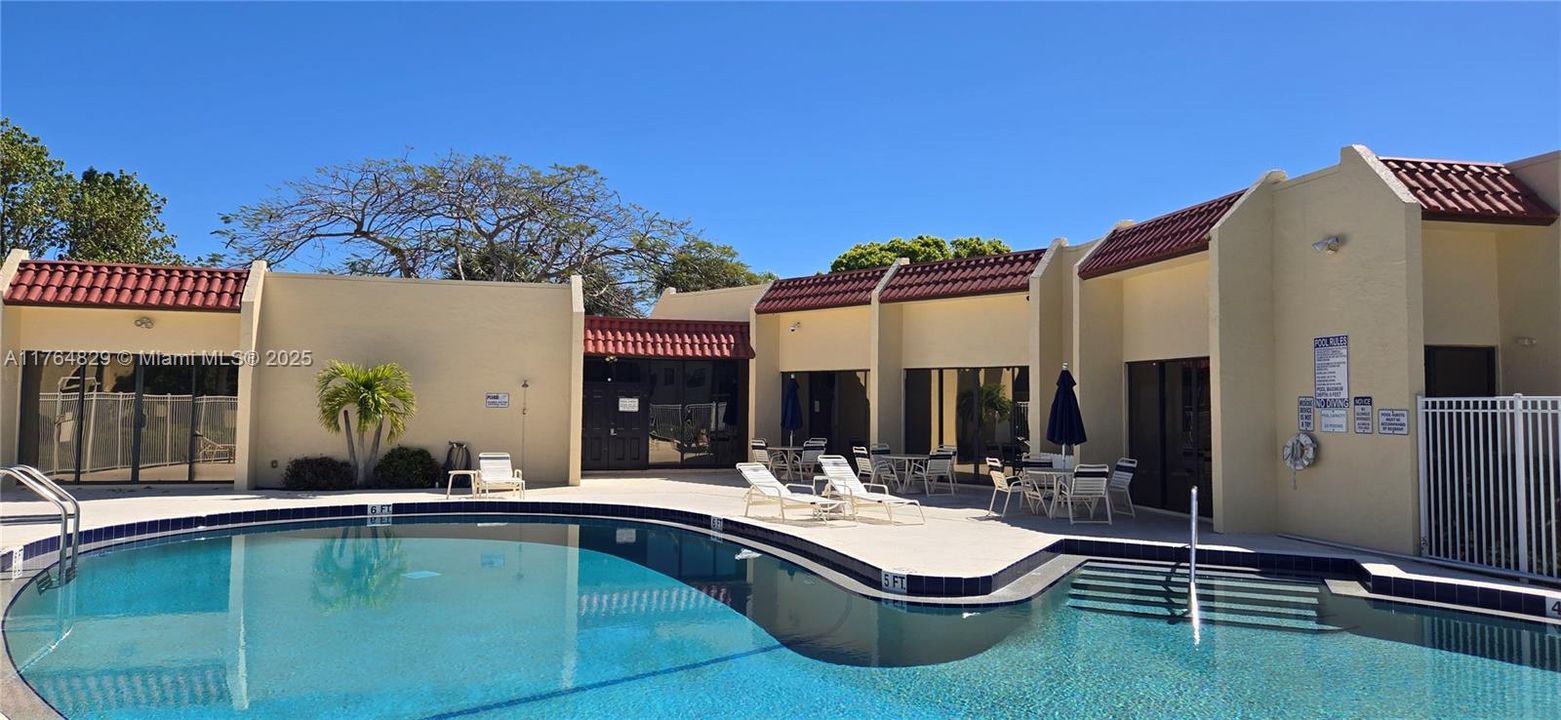 Недавно арендовано: $1,750 (2 спален, 1 ванн, 930 Квадратных фут)