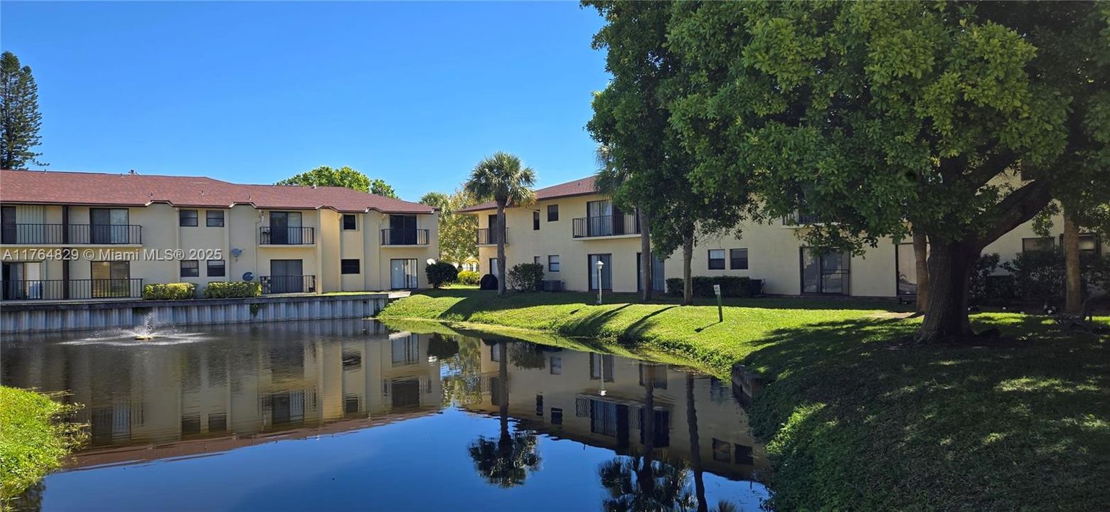 Недавно арендовано: $1,750 (2 спален, 1 ванн, 930 Квадратных фут)