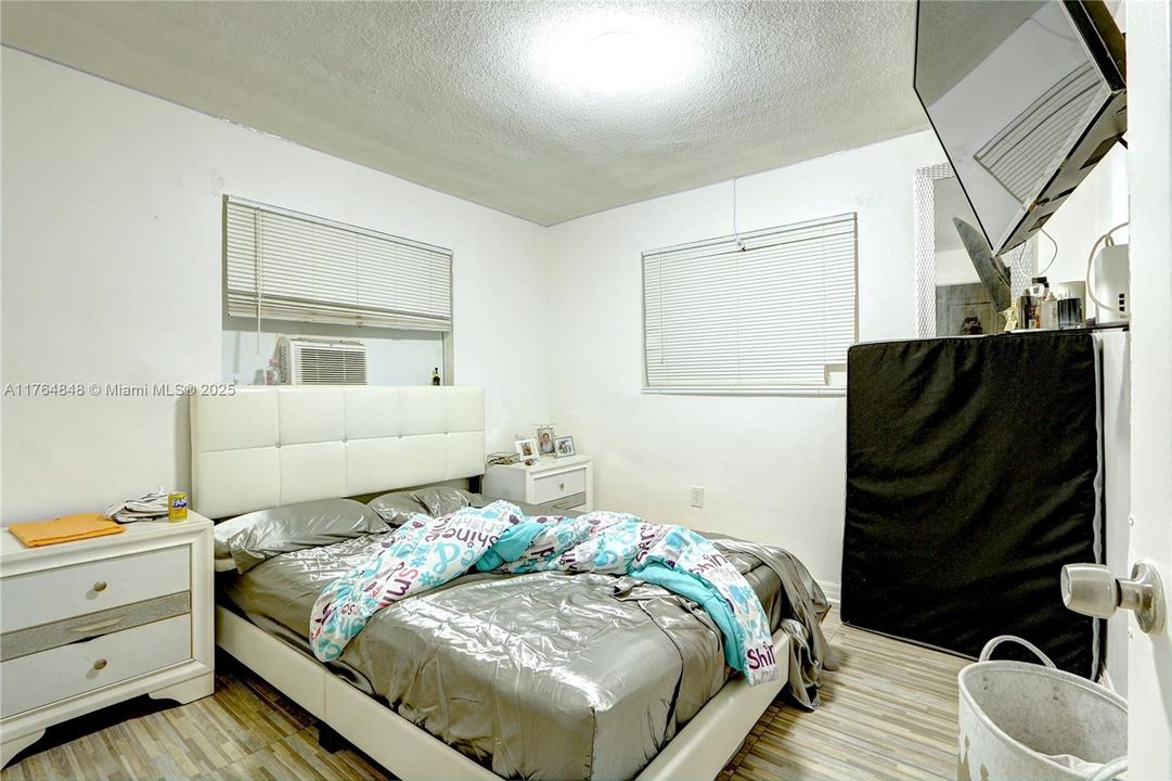 Recently Sold: $494,000 (0 beds, 0 baths, 1260 Square Feet)