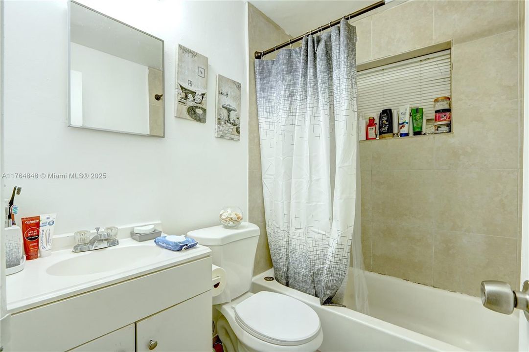 Recently Sold: $494,000 (0 beds, 0 baths, 1260 Square Feet)