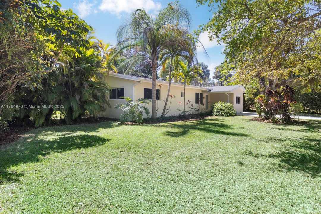 Recently Sold: $1,289,000 (3 beds, 2 baths, 1679 Square Feet)