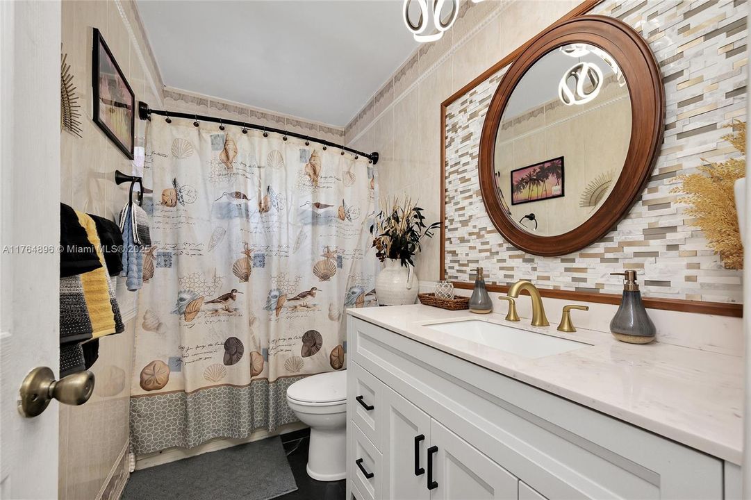 最近售出: $460,000 (3 贝兹, 2 浴室, 1264 平方英尺)