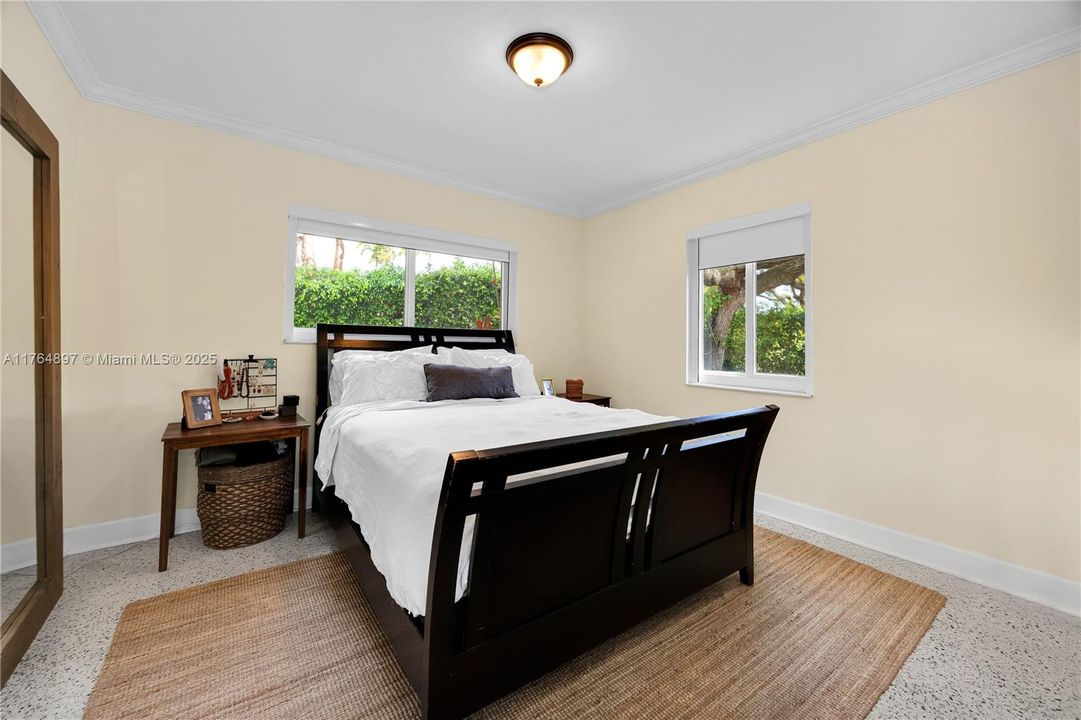 Recientemente alquilado: $5,000 (3 camas, 2 baños, 1324 Pies cuadrados)