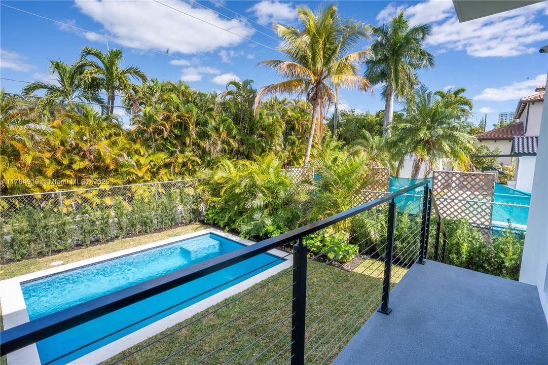 Recientemente alquilado: $12,000 (3 camas, 3 baños, 0 Pies cuadrados)