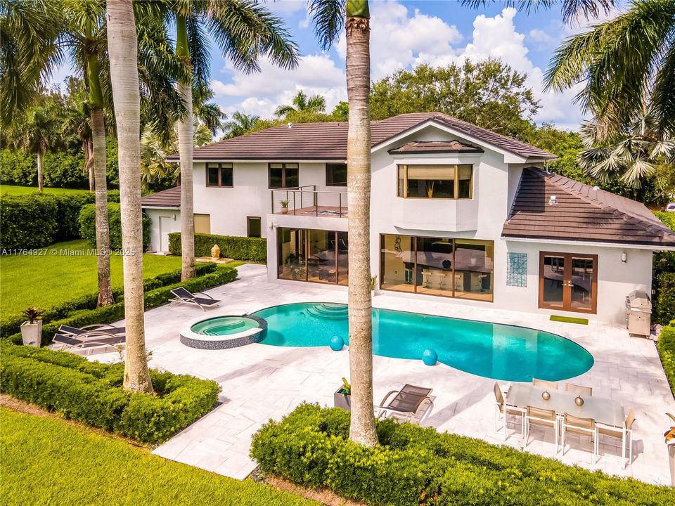 Недавно арендовано: $12,500 (5 спален, 3 ванн, 3766 Квадратных фут)