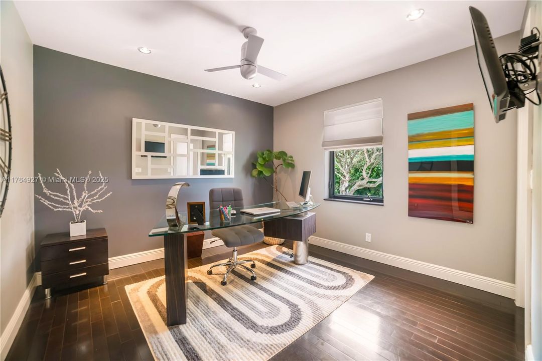 Недавно арендовано: $12,500 (5 спален, 3 ванн, 3766 Квадратных фут)