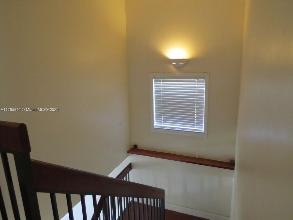 For Sale: $505,000 (3 beds, 2 baths, 1876 Square Feet)