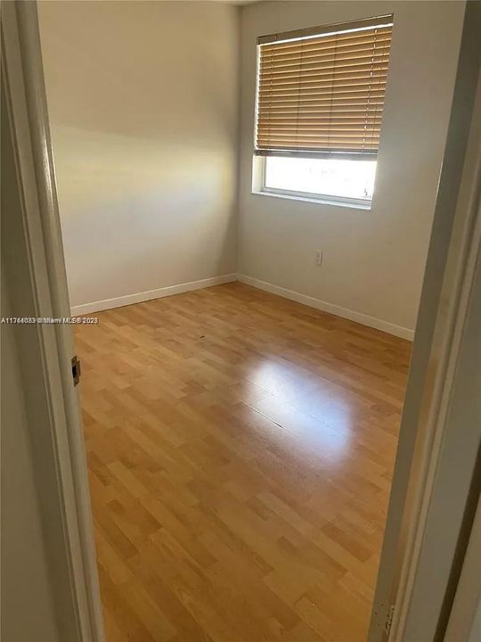 Recientemente alquilado: $2,750 (2 camas, 2 baños, 1000 Pies cuadrados)