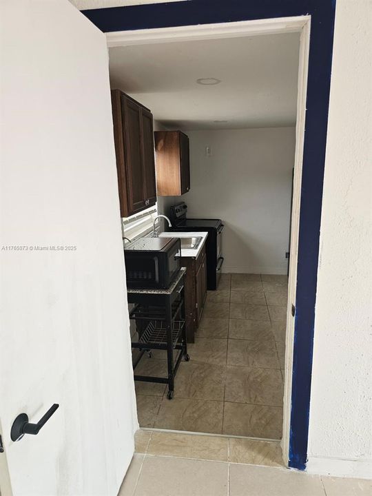 Recientemente alquilado: $1,375 (1 camas, 1 baños, 1374 Pies cuadrados)