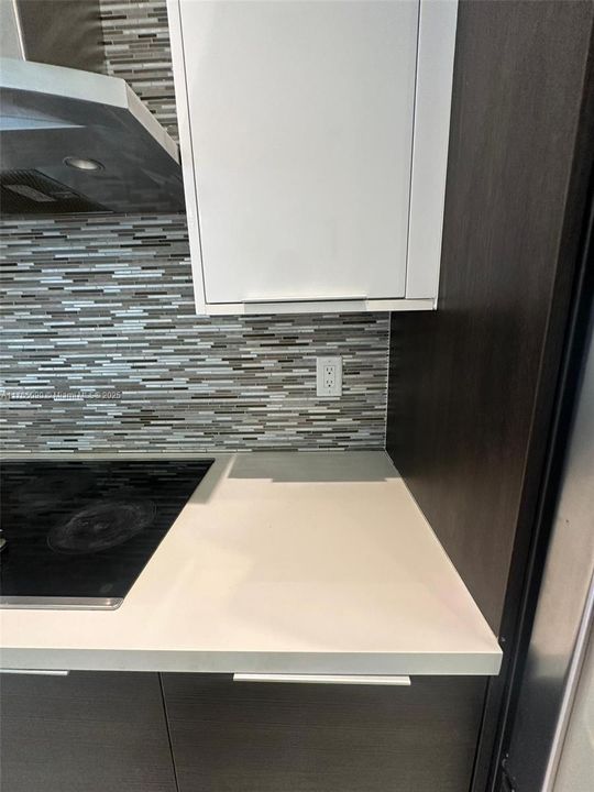 Недавно продано: $975,000 (4 спален, 3 ванн, 1720 Квадратных фут)