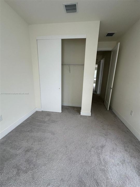 Недавно продано: $975,000 (4 спален, 3 ванн, 1720 Квадратных фут)