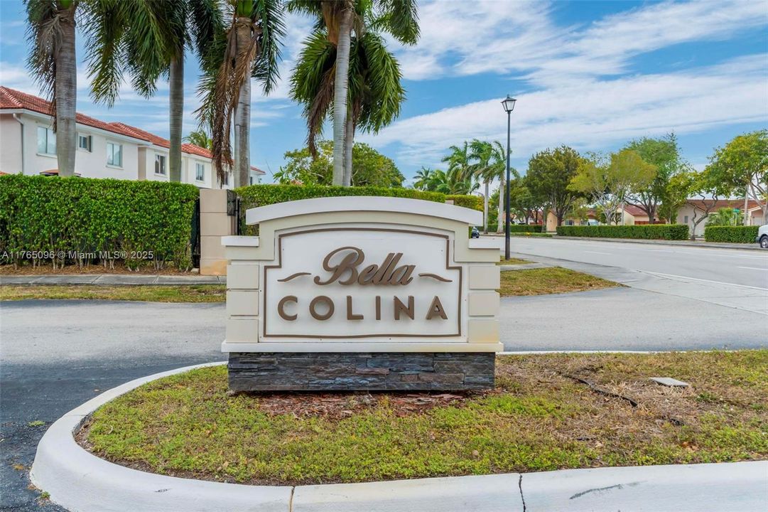 Recently Sold: $420,000 (3 beds, 2 baths, 1212 Square Feet)