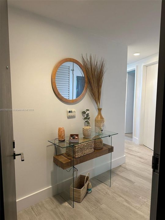 Recently Rented: $4,400 (2 beds, 2 baths, 972 Square Feet)