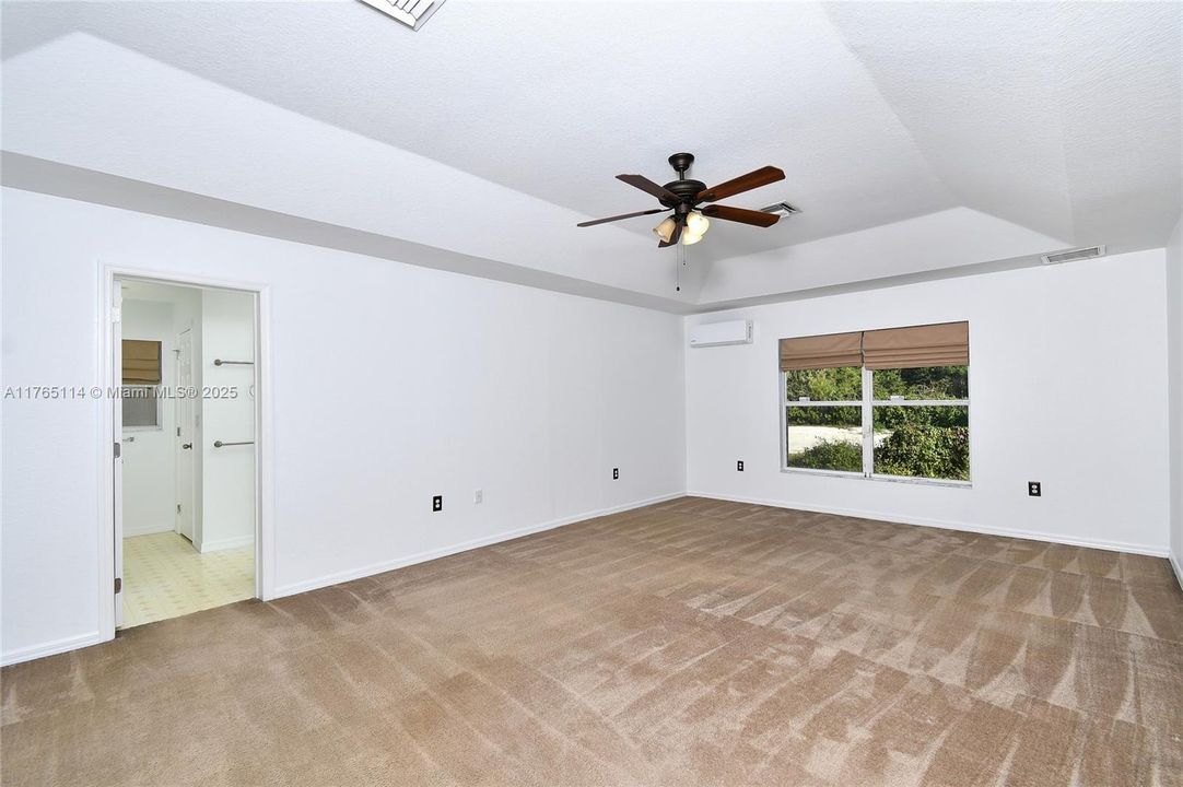 Recently Sold: $499,900 (4 beds, 3 baths, 2980 Square Feet)