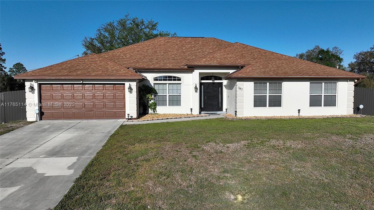 Recently Sold: $499,900 (4 beds, 3 baths, 2980 Square Feet)