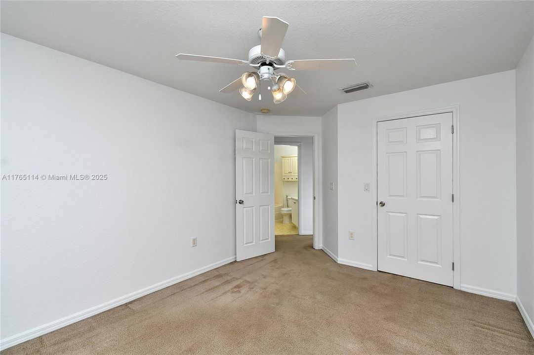 Recently Sold: $499,900 (4 beds, 3 baths, 2980 Square Feet)