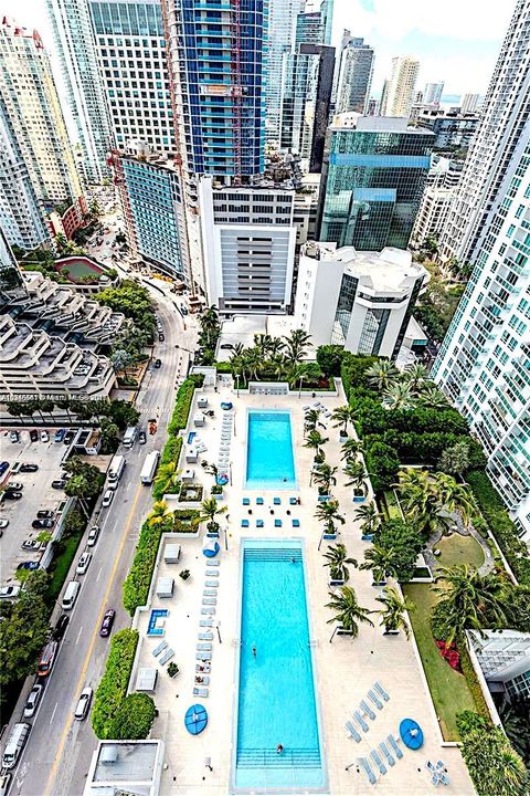 Recently Sold: $470,000 (1 beds, 1 baths, 628 Square Feet)