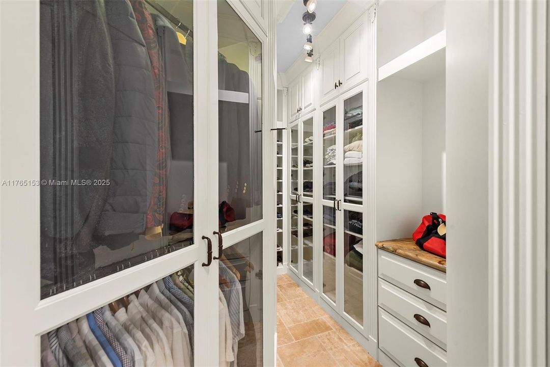 待售: $8,995,000 (5 贝兹, 6 浴室, 9274 平方英尺)