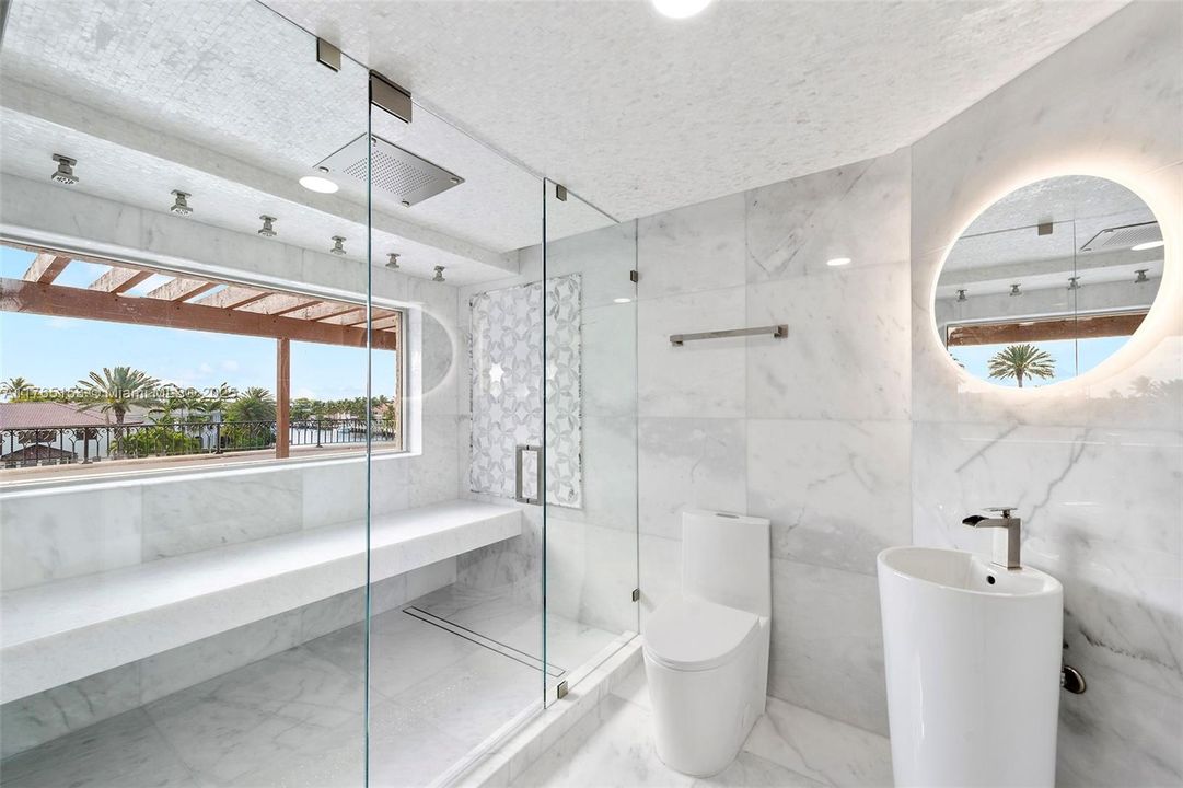 待售: $8,995,000 (5 贝兹, 6 浴室, 9274 平方英尺)