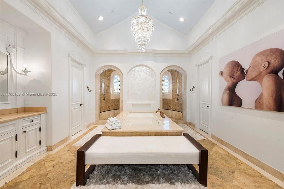 待售: $8,995,000 (5 贝兹, 6 浴室, 9274 平方英尺)