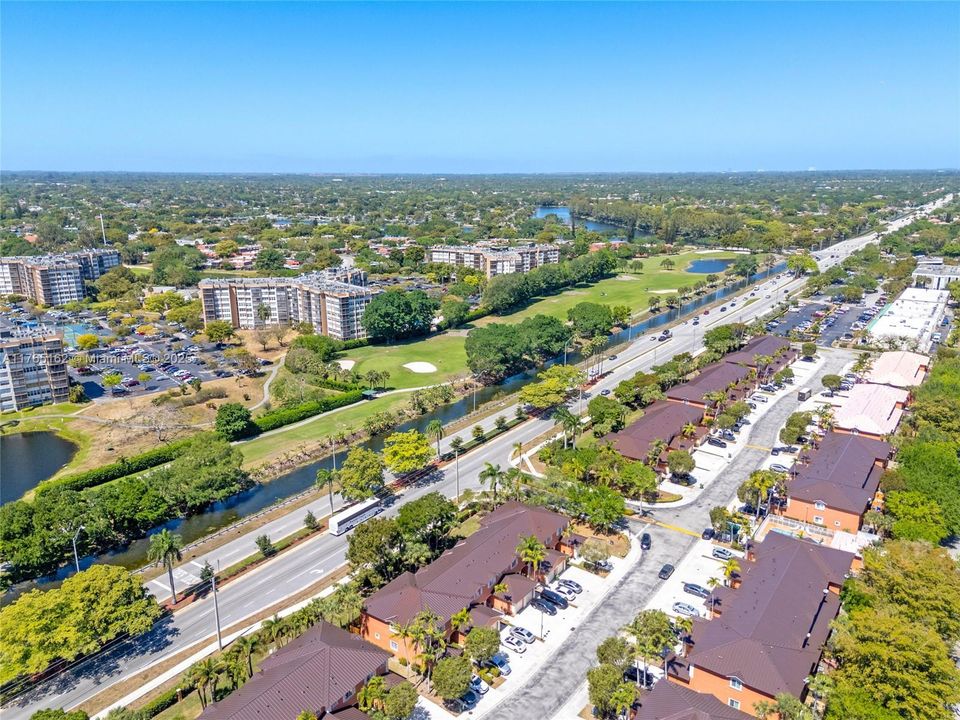 最近售出: $480,000 (3 贝兹, 2 浴室, 1584 平方英尺)