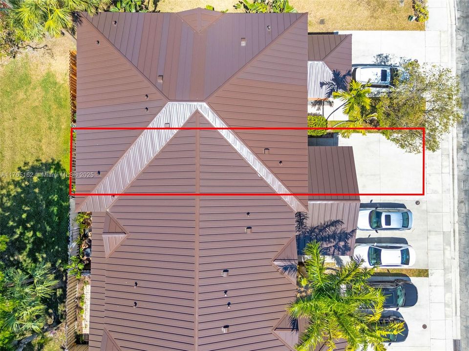 最近售出: $480,000 (3 贝兹, 2 浴室, 1584 平方英尺)