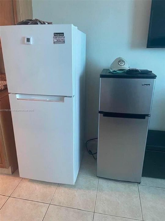 На продажу: $130,000 (0 спален, 1 ванн, 410 Квадратных фут)