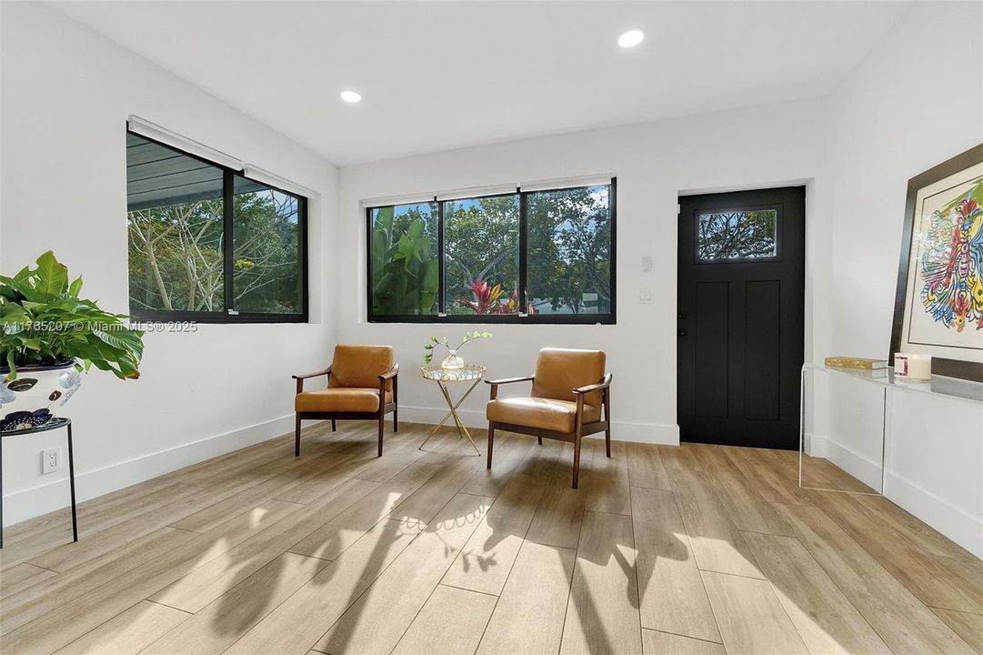 Vendido Recientemente: $625,000 (2 camas, 1 baños, 1204 Pies cuadrados)