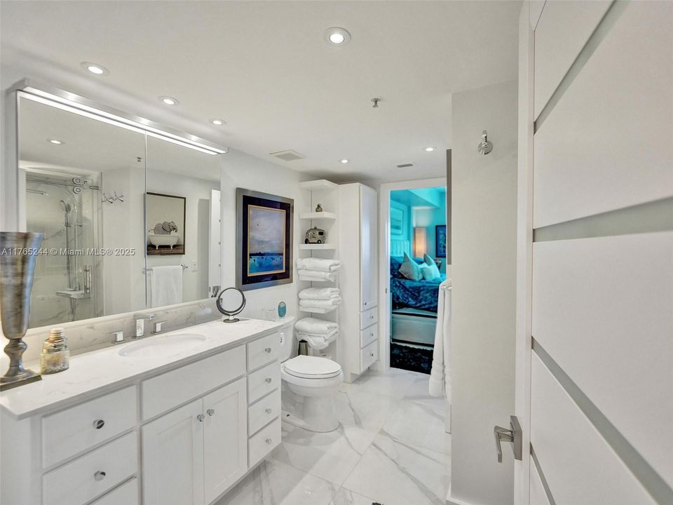 最近租的: $3,150 (1 贝兹, 1 浴室, 720 平方英尺)