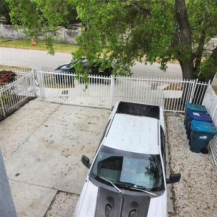 For Sale: $483,500 (3 beds, 2 baths, 1360 Square Feet)