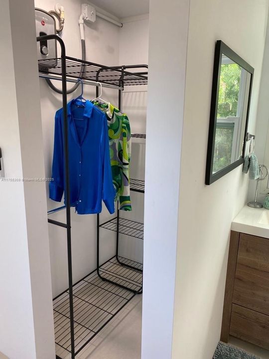 最近租的: $1,200 (1 贝兹, 1 浴室, 1424 平方英尺)