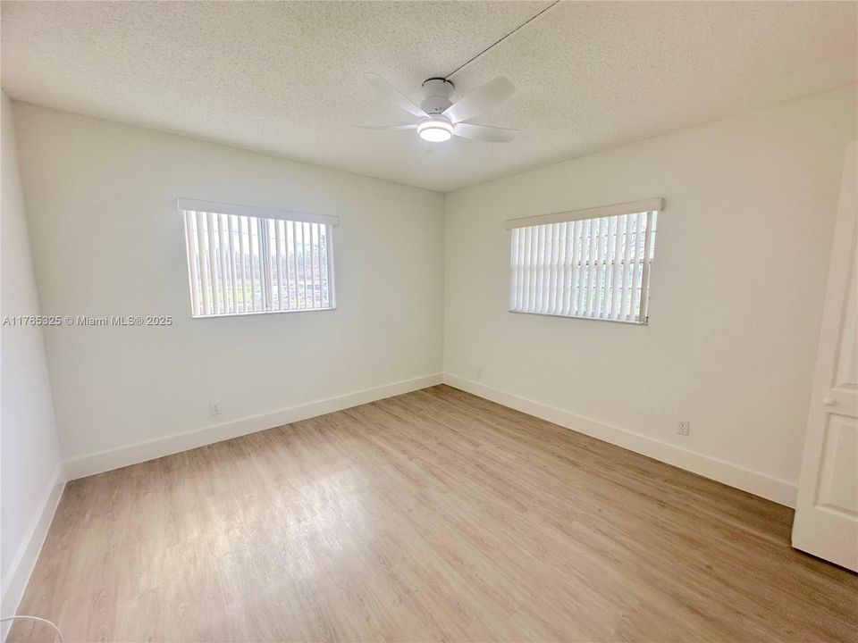 Recientemente alquilado: $2,200 (2 camas, 2 baños, 1200 Pies cuadrados)