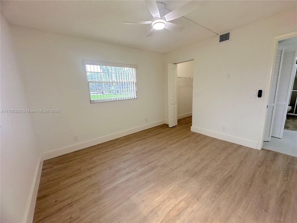 Recientemente alquilado: $2,200 (2 camas, 2 baños, 1200 Pies cuadrados)