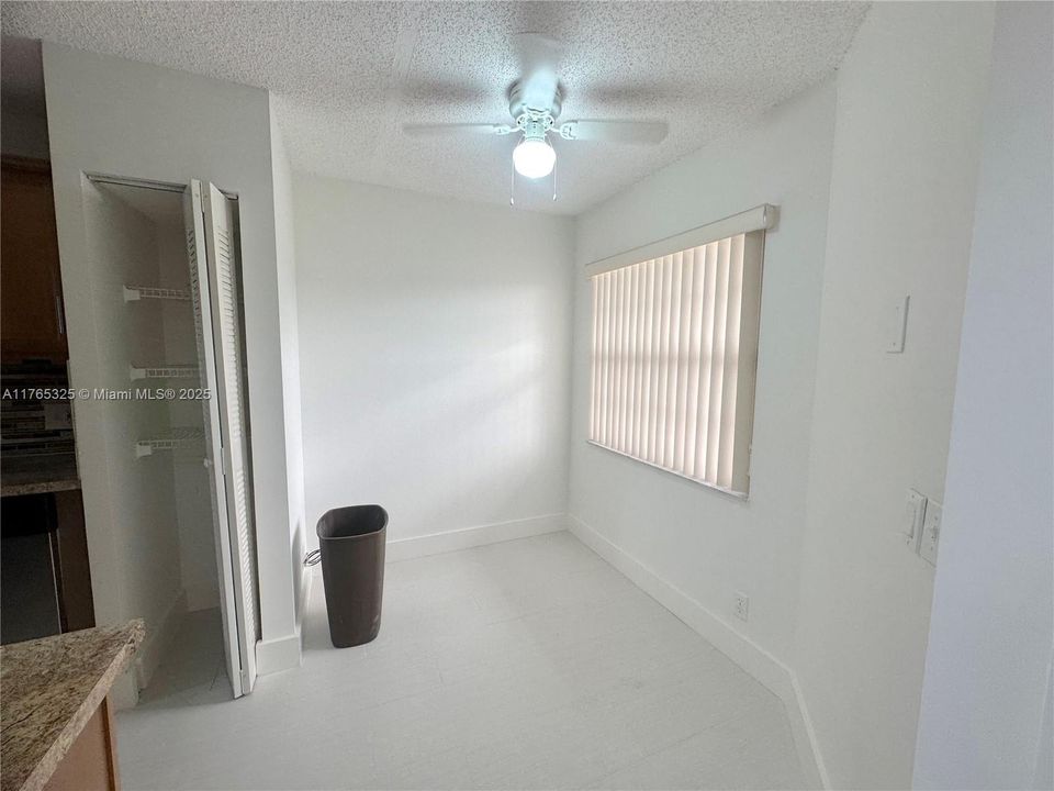 Recientemente alquilado: $2,200 (2 camas, 2 baños, 1200 Pies cuadrados)