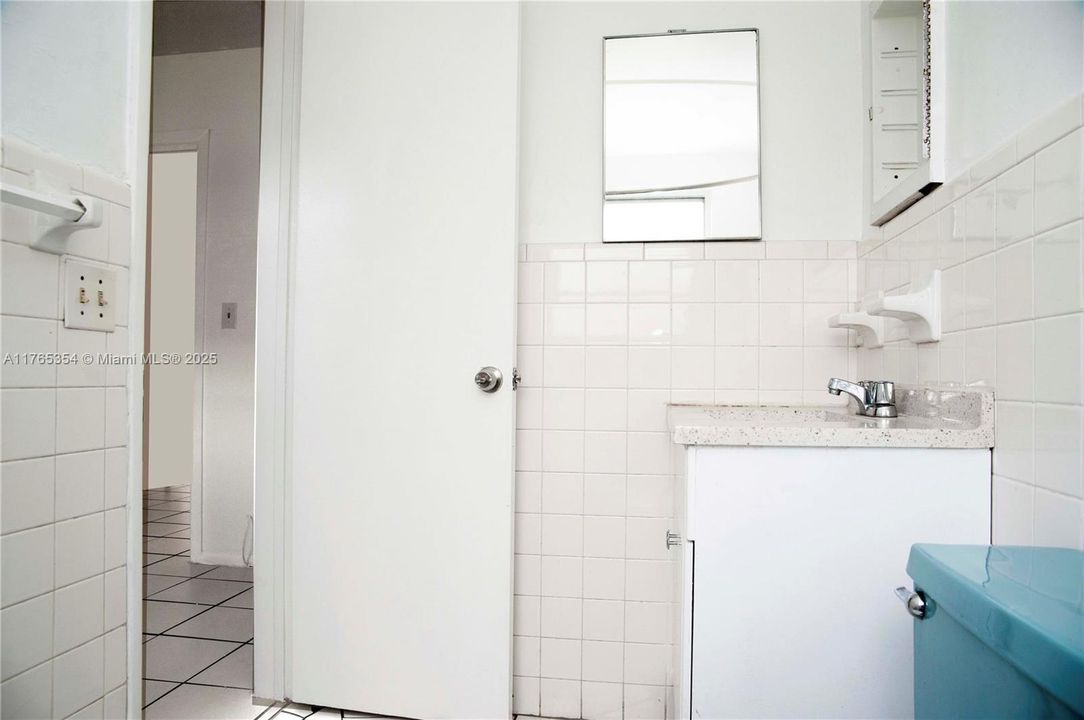 最近租的: $1,675 (1 贝兹, 1 浴室, 800 平方英尺)