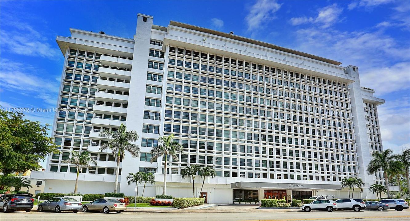 Recently Sold: $549,000 (2 beds, 2 baths, 1290 Square Feet)