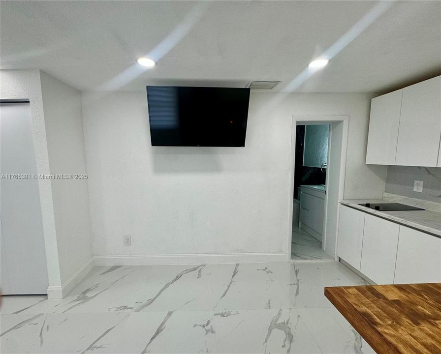 Recently Sold: $478,900 (3 beds, 2 baths, 1512 Square Feet)