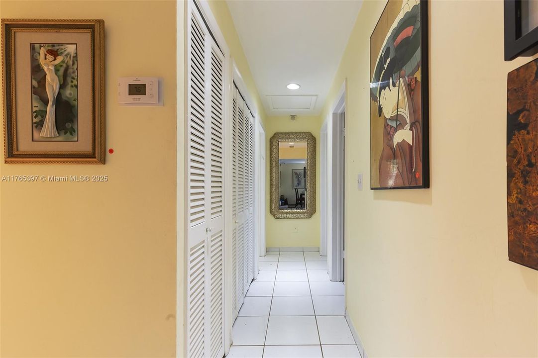 Recently Sold: $1,599,000 (4 beds, 3 baths, 1875 Square Feet)