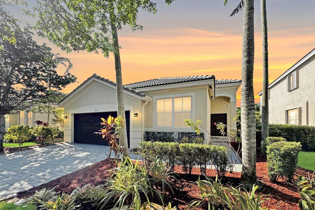 Недавно продано: $665,000 (3 спален, 2 ванн, 1662 Квадратных фут)