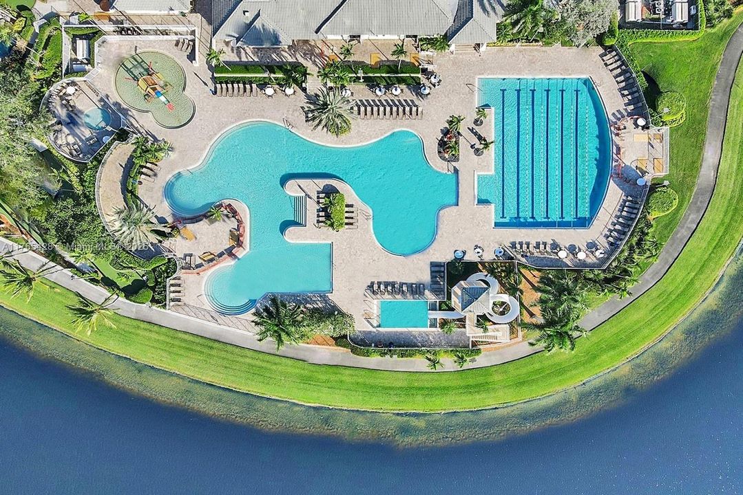 Недавно продано: $665,000 (3 спален, 2 ванн, 1662 Квадратных фут)