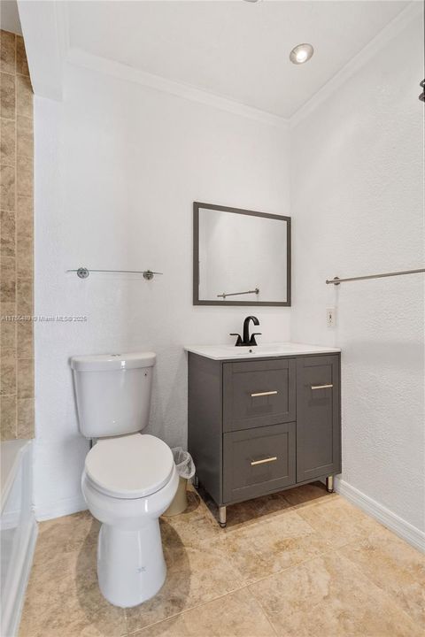 最近租的: $2,550 (2 贝兹, 2 浴室, 1214 平方英尺)