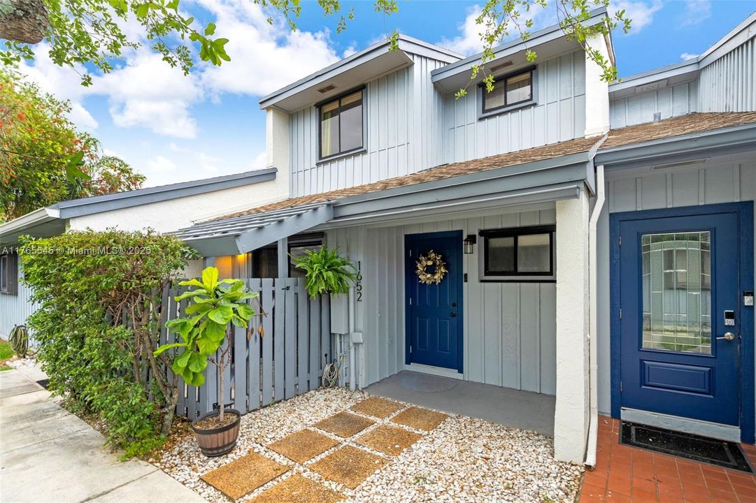 En Venta: $365,000 (2 camas, 1 baños, 1150 Pies cuadrados)